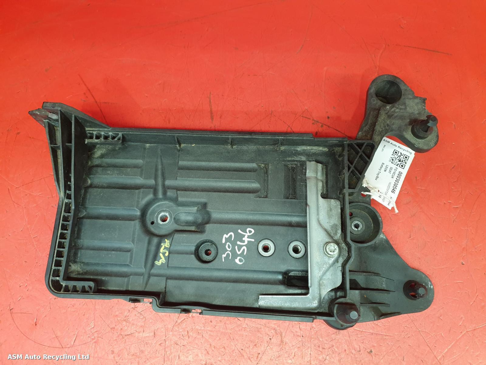 View Auto part Battery Tray Seat Leon 2018