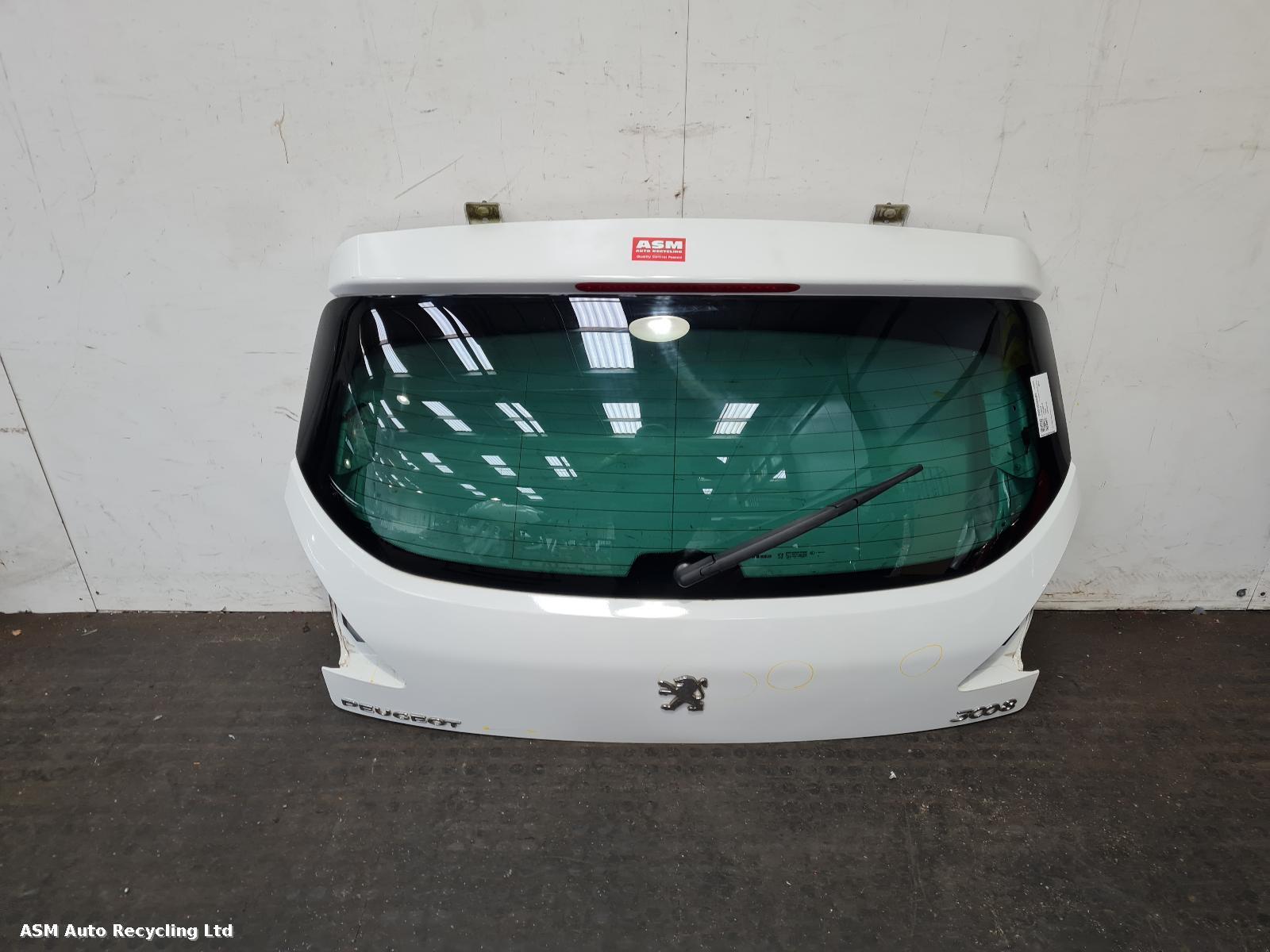 View Auto part Bootlid/Tailgate Peugeot 3008 2012
