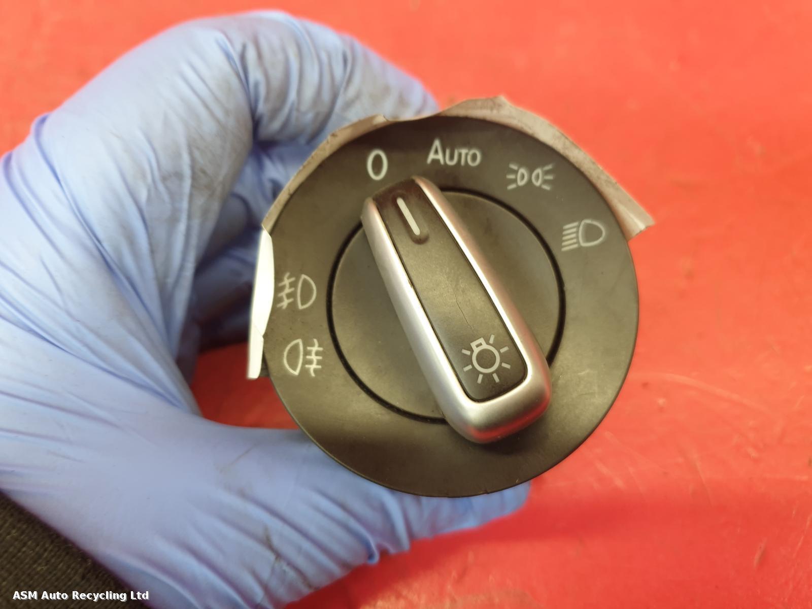 View Auto part Headlight Switch Volkswagen Golf 2012