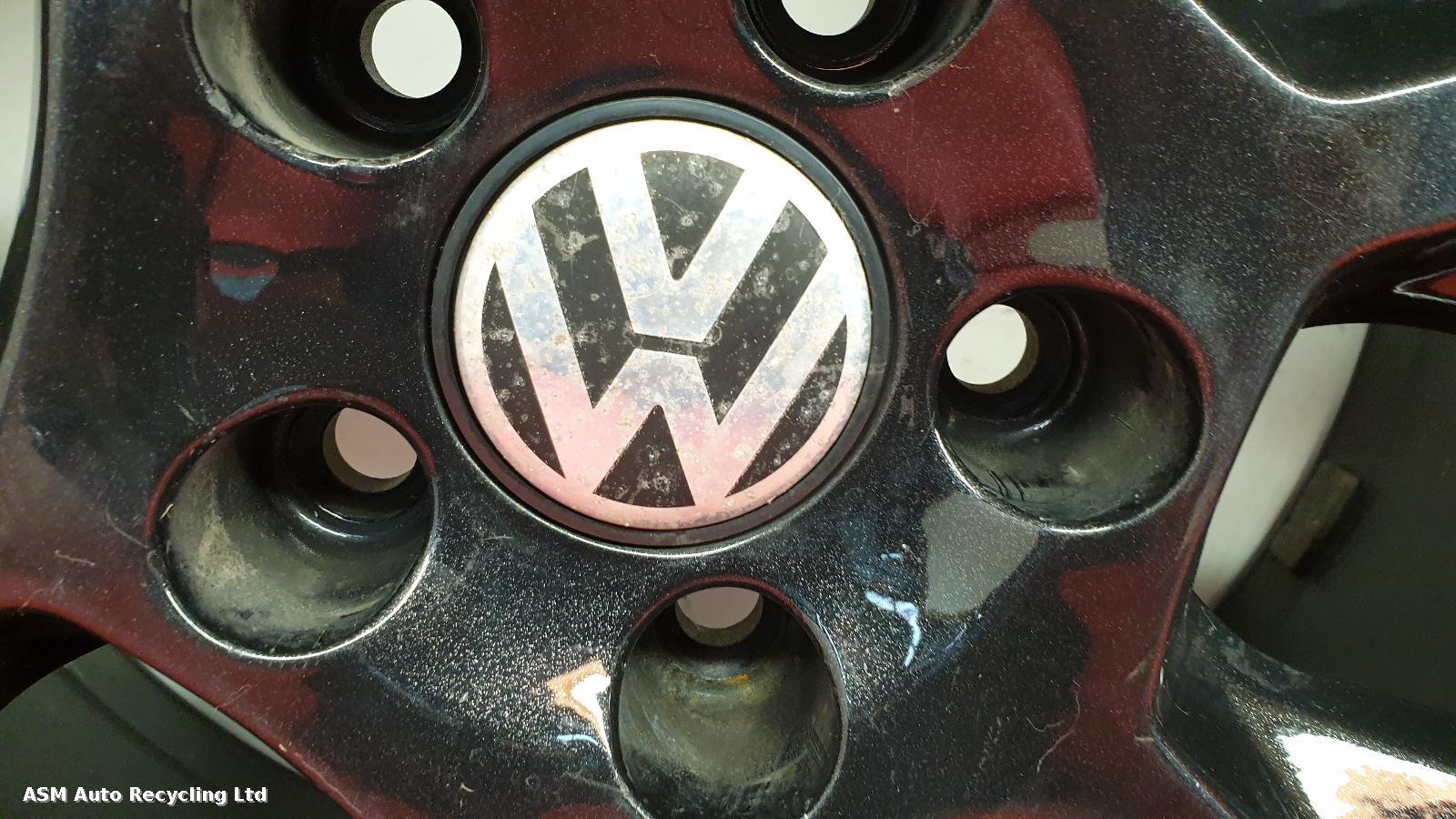 View Auto part Wheel Volkswagen Golf 2012