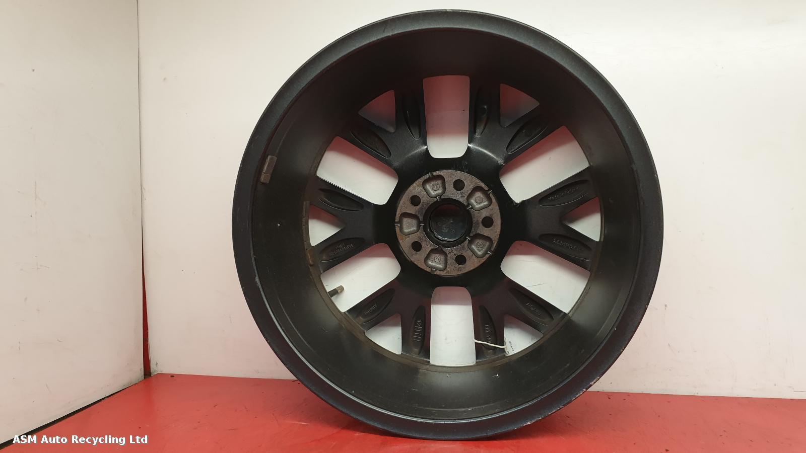 View Auto part Wheel Volkswagen Golf 2012