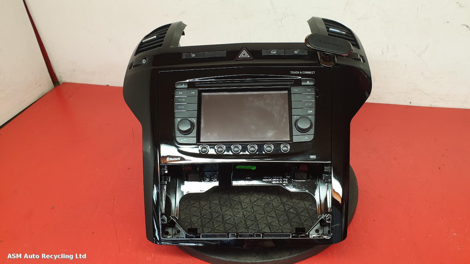 View Auto part A/V Equipment Vauxhall Zafira 2012