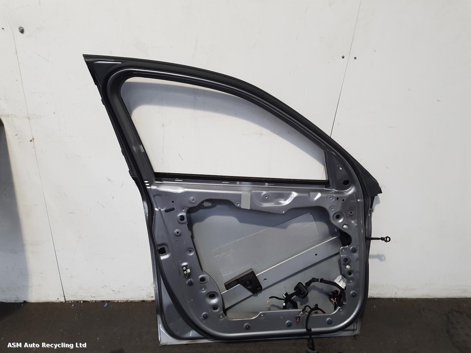 View Auto part L Front Door Alfa Romeo Stelvio 2019