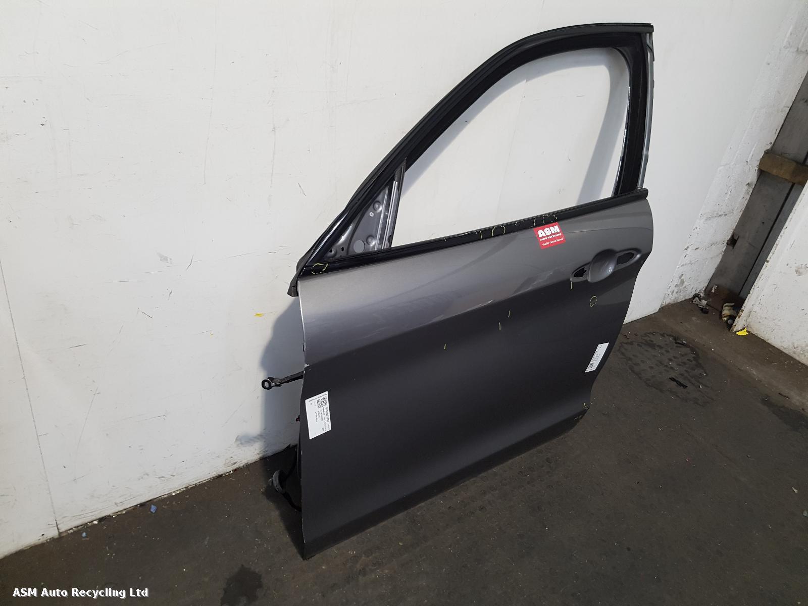 View Auto part L Front Door Alfa Romeo Stelvio 2019