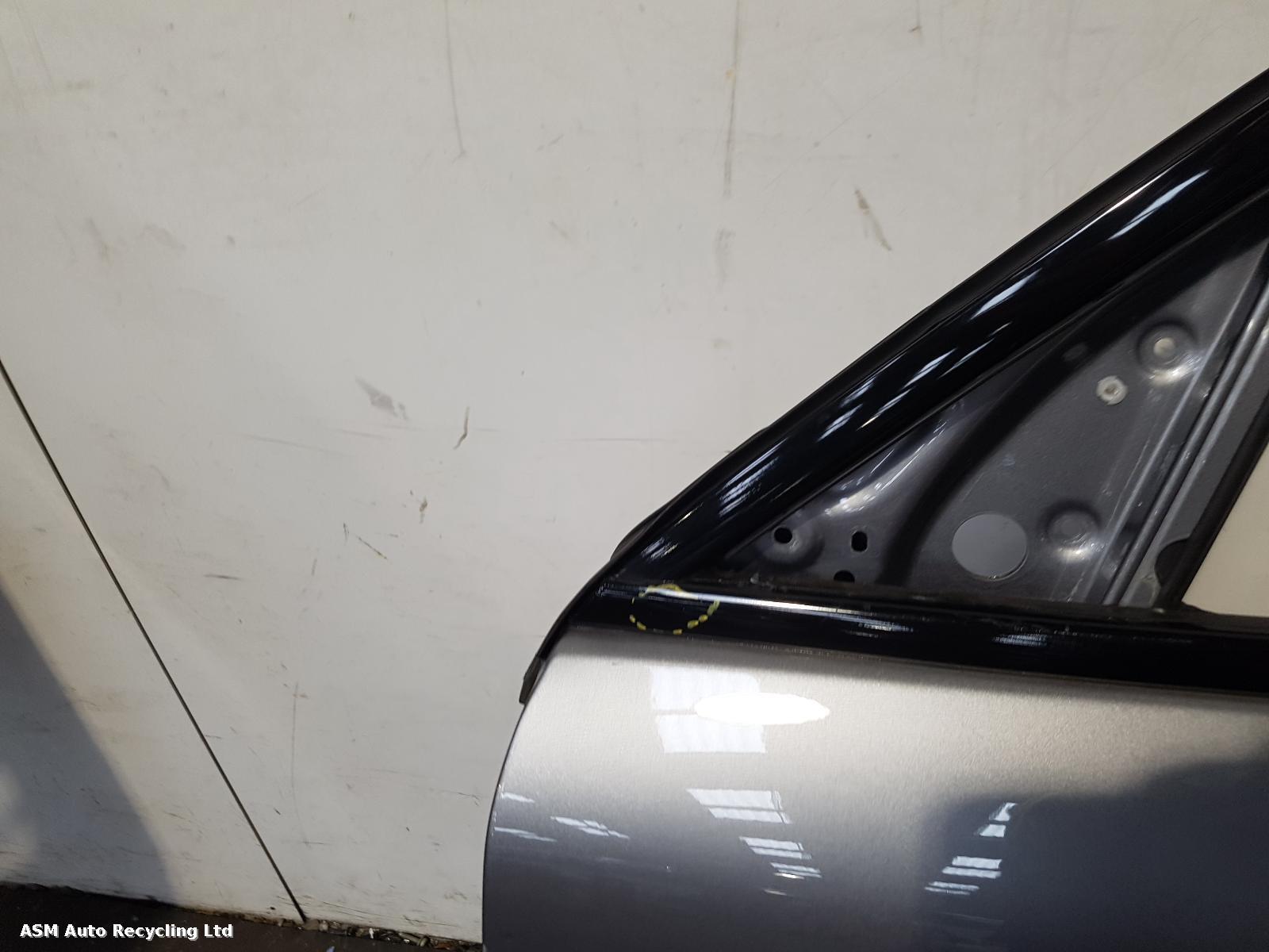 View Auto part L Front Door Alfa Romeo Stelvio 2019