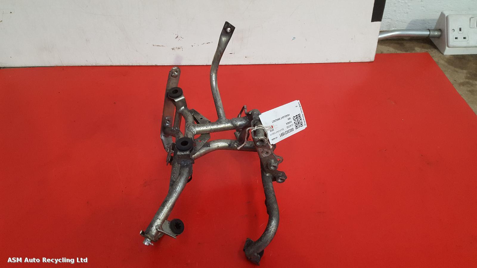 View Auto part Headlight Bracket Right Honda Ww 2016