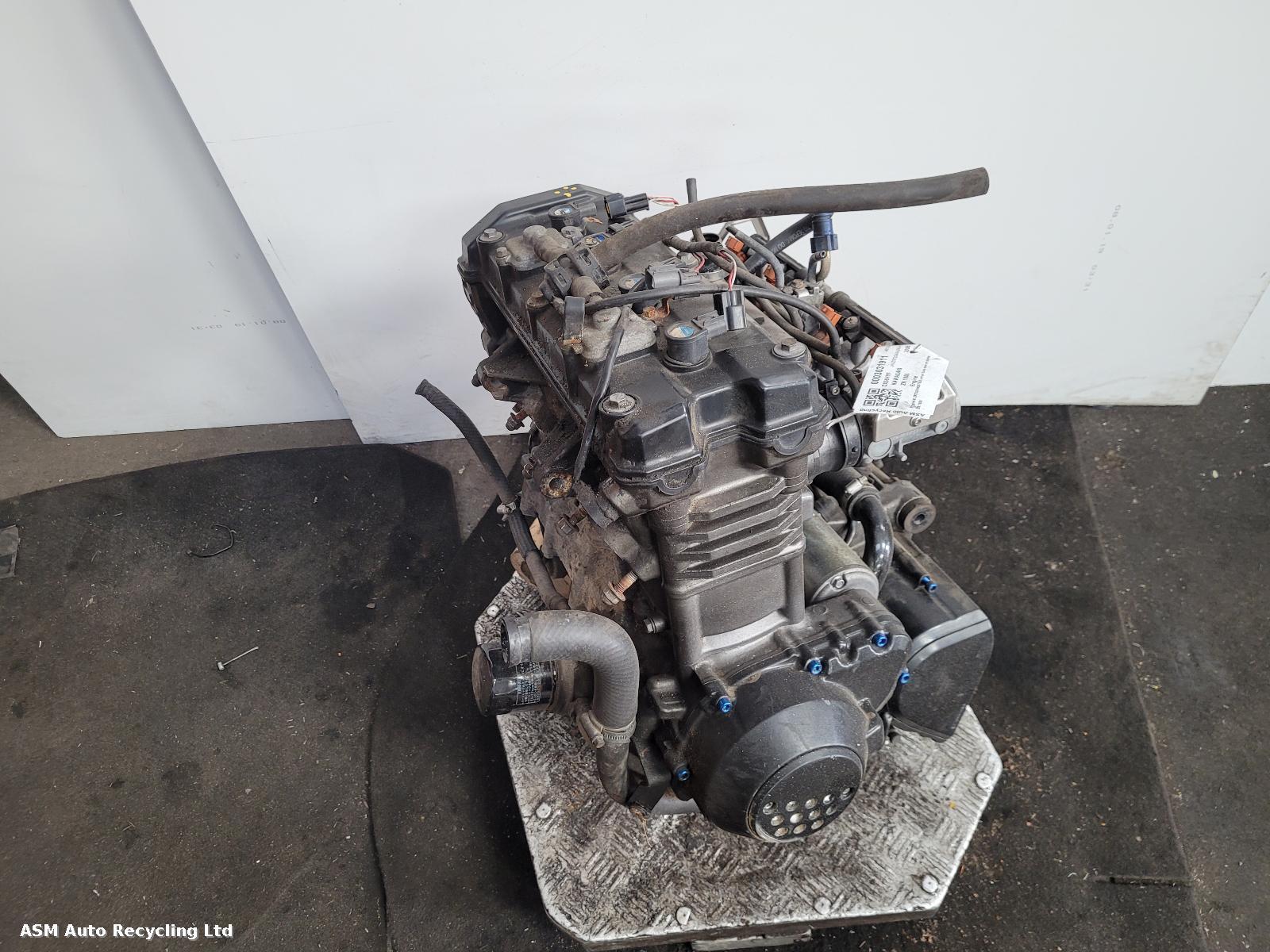 View Auto part Engine Kawasaki Zr 1000 2006