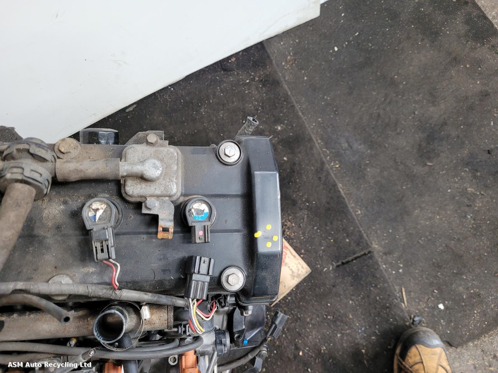 View Auto part Engine Kawasaki Zr 1000 2006