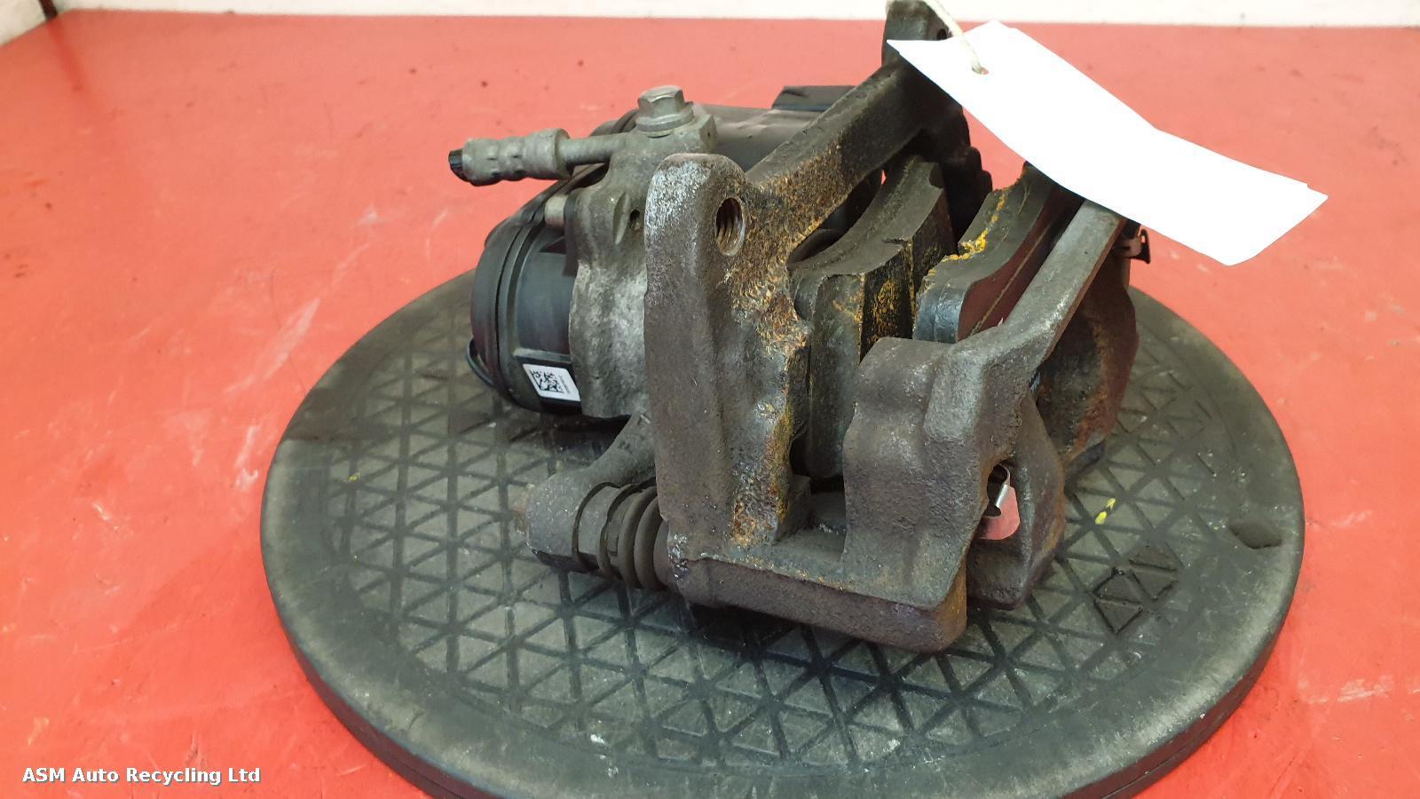 View Auto part Caliper Audi A4 2021