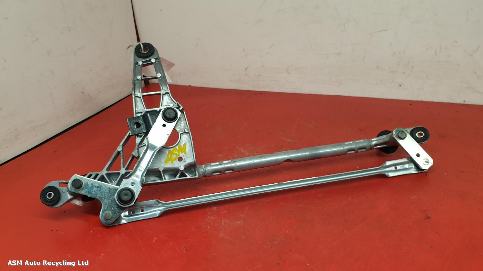 View Auto part Wiper Linkage Audi A4 2021
