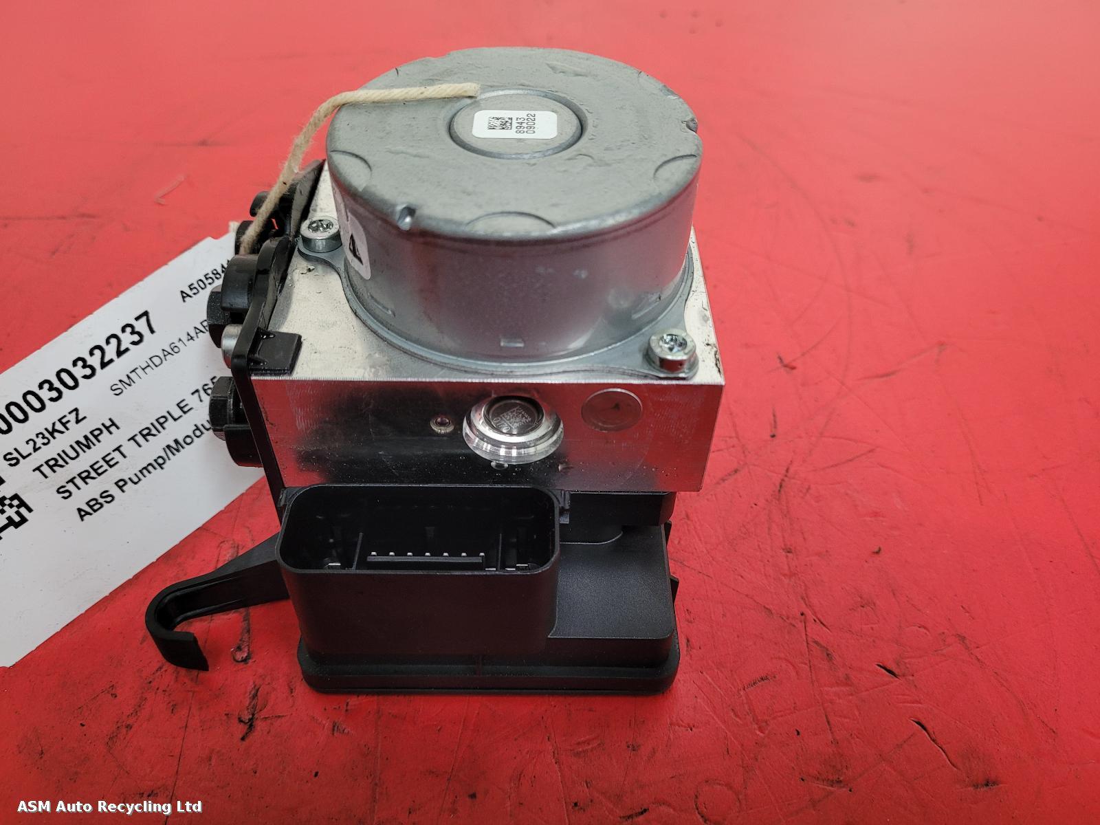 View Auto part ABS Pump/Modulator Triumph Street Triple R 2023