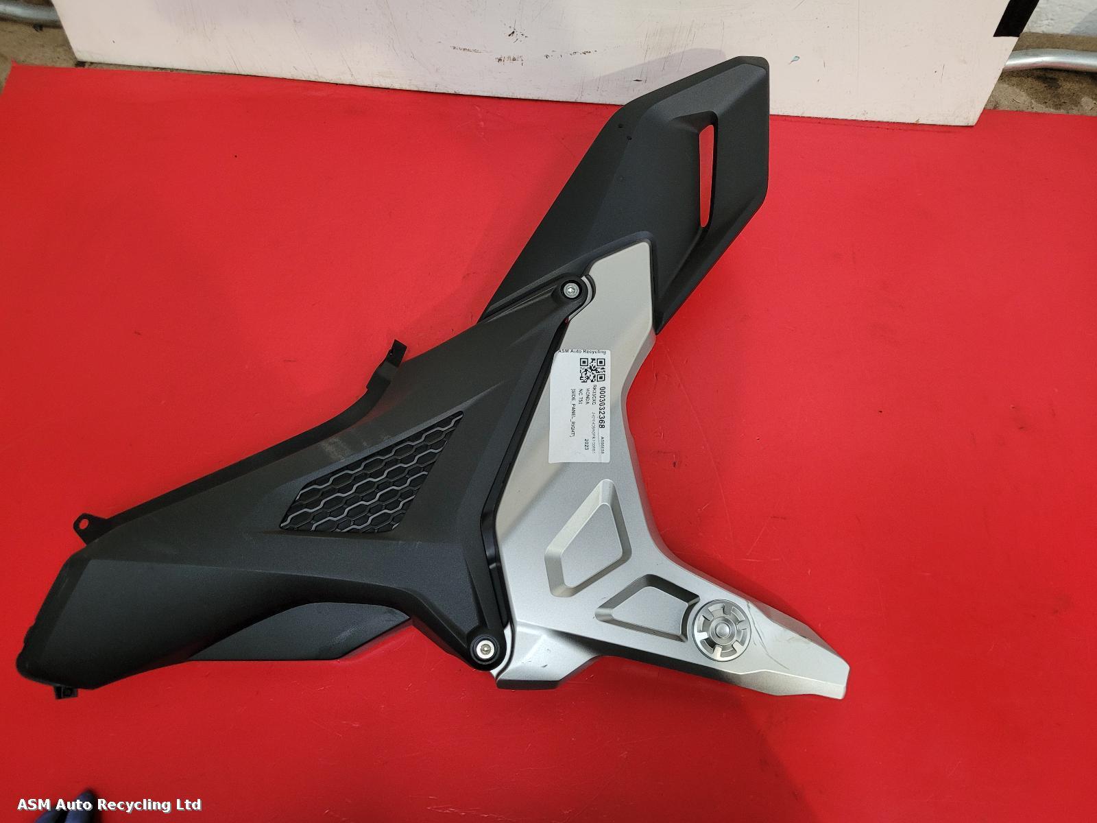 View Auto part Side Panel Right Honda Nc 750 2023