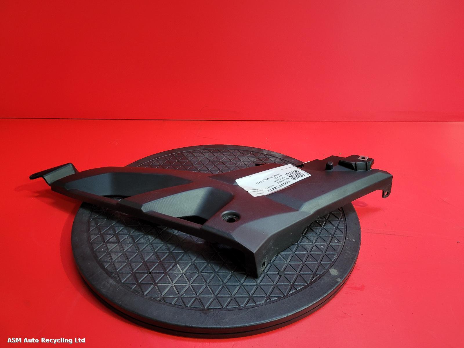 View Auto part Side Panel Left Yamaha Mt 125 2016