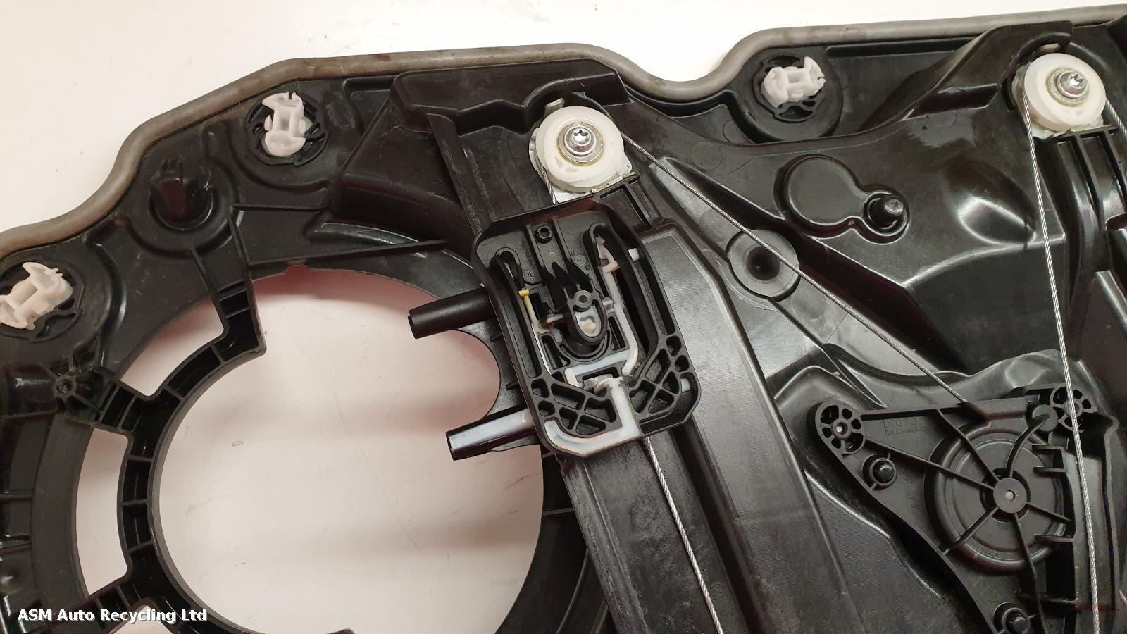 View Auto part RF Window Regulator Ford Puma 2022