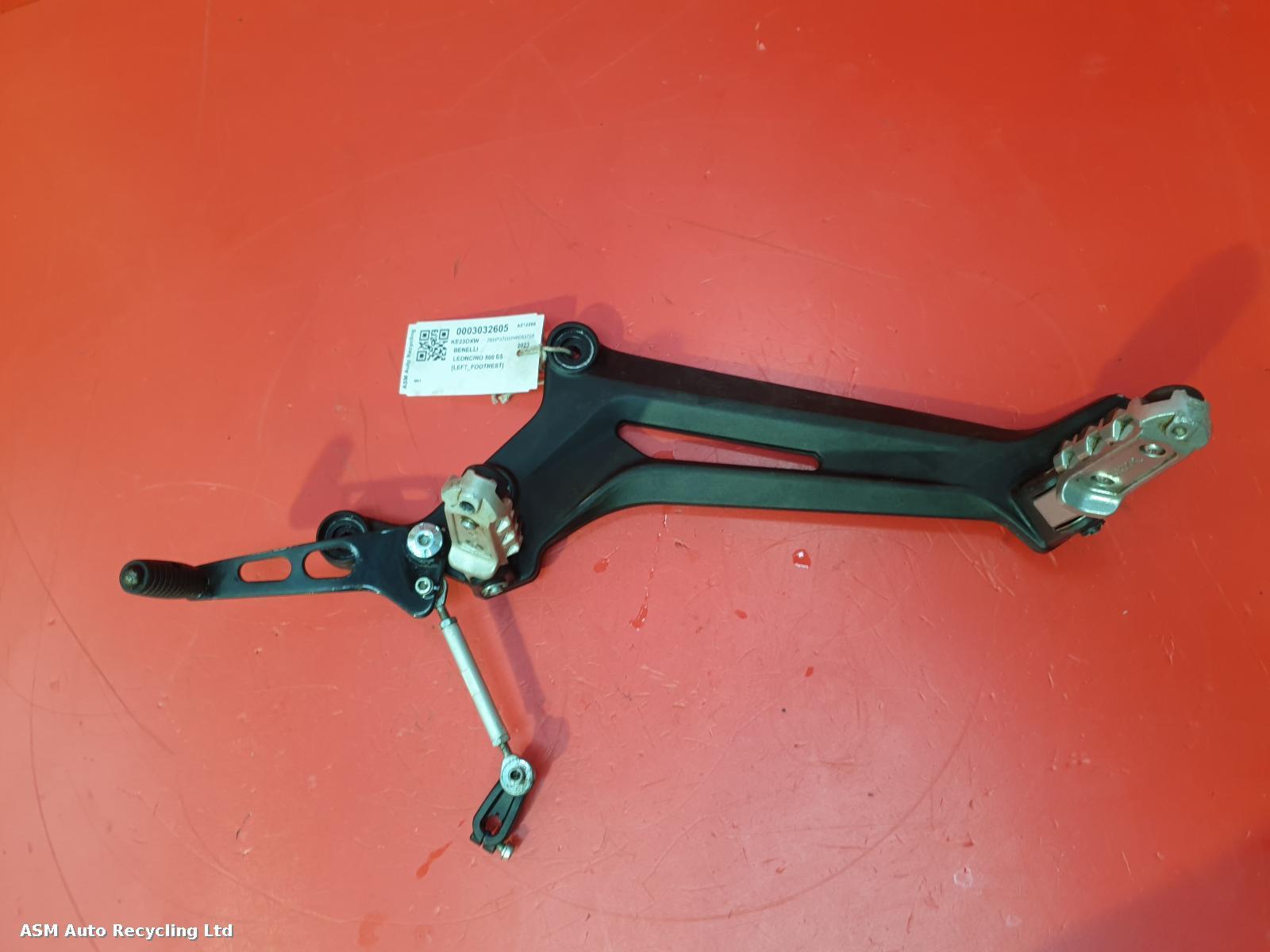 View Auto part Left Footrest Benelli Leoncino 800 E5 2023