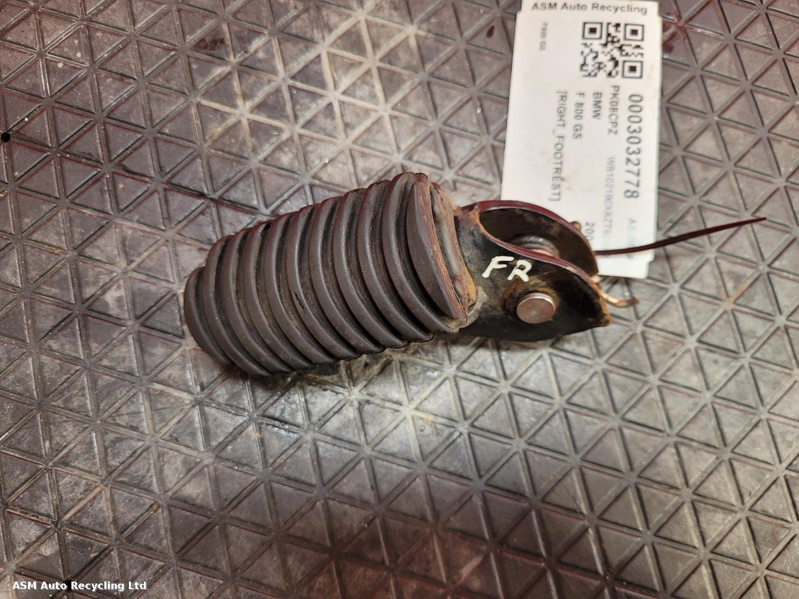 View Auto part Right Footrest Bmw F 800 Gs 2008