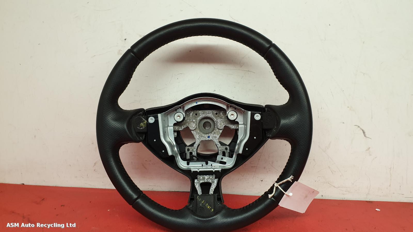 View Auto part Steering Wheel Nissan Juke 2014