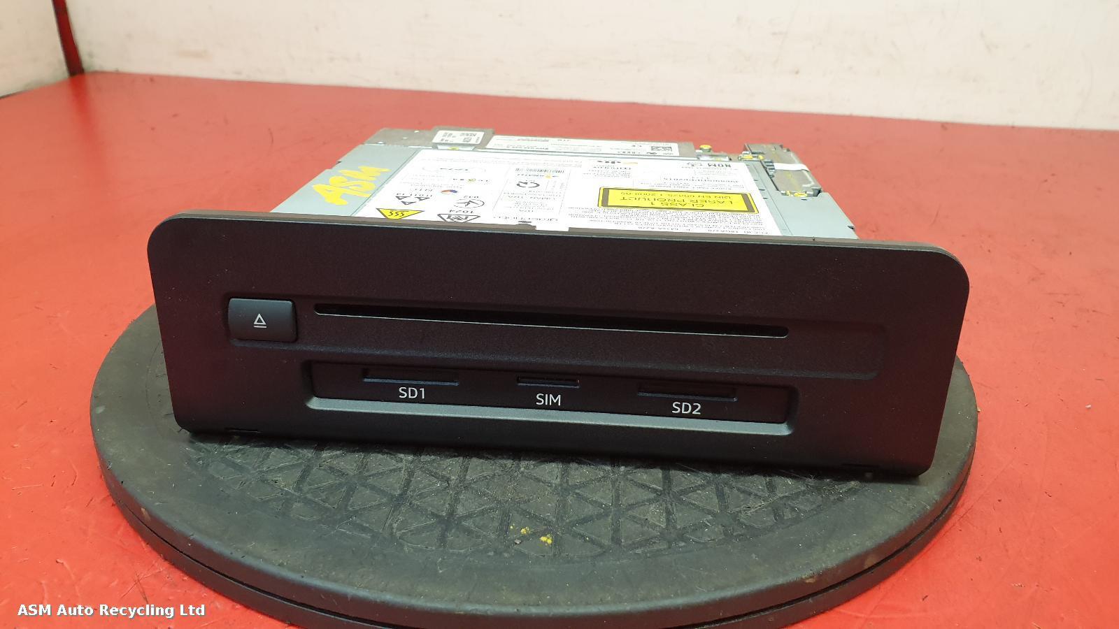 View Auto part CD Changer Audi A4 2018