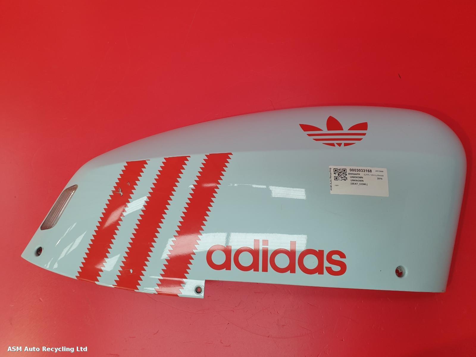 View Auto part Seat Cowl Scomadi Turismo Leggera 125 2016