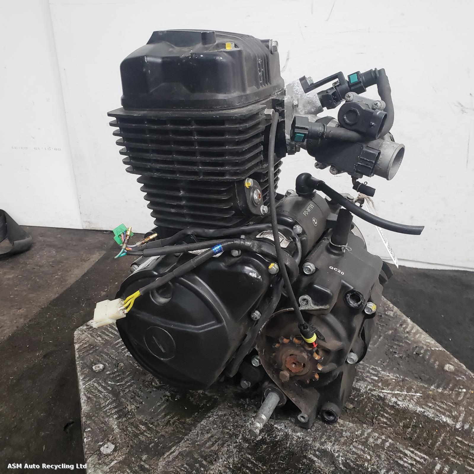 View Auto part Engine Sinnis Hoodlum 125 2022