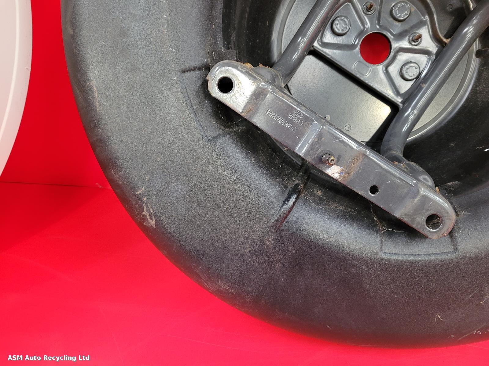 View Auto part Spare Tyre/Carrier Ford Ecosport 2014