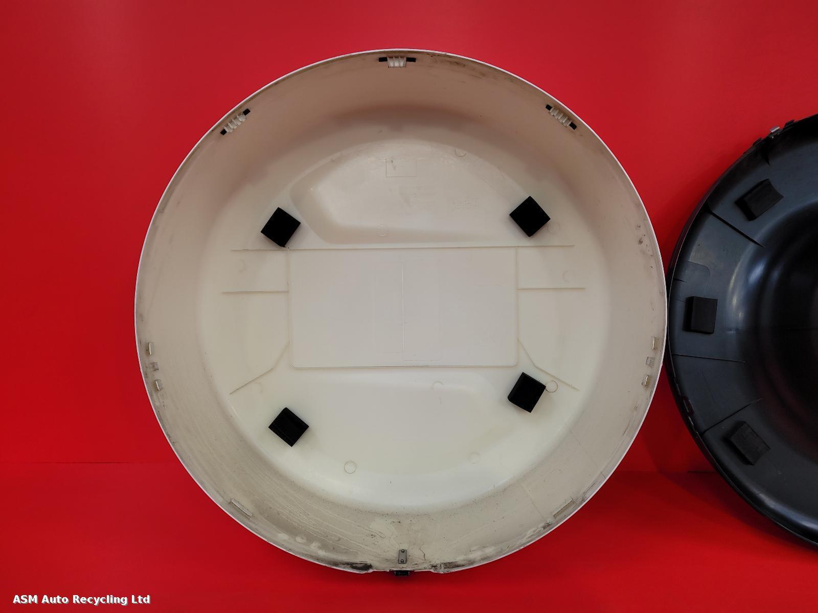 View Auto part Spare Tyre/Carrier Ford Ecosport 2014