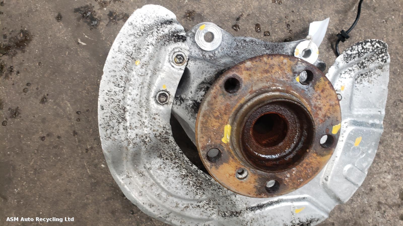 View Auto part LF Hub/Stub Axle Assembly Bmw 3 Series 2015