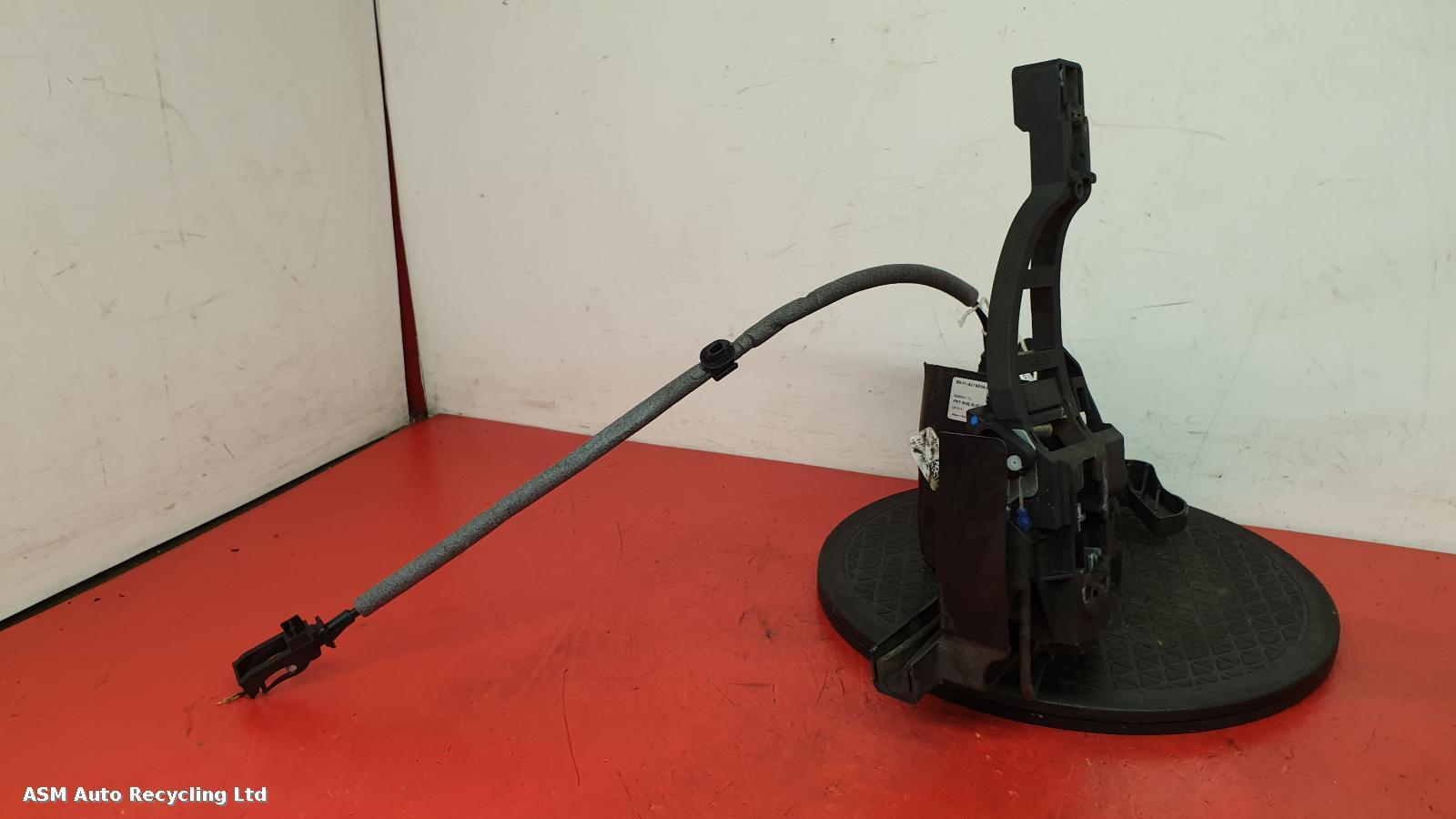 View Auto part Door Lock Assembly Ford Focus 2015
