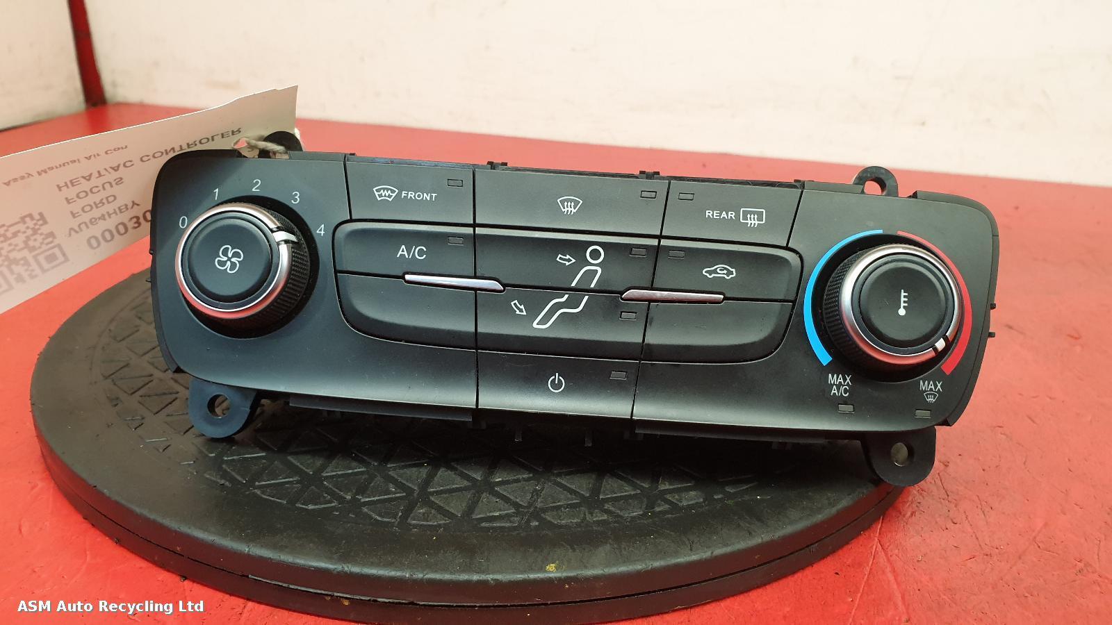 View Auto part Heater/AC Controller Ford Focus 2015