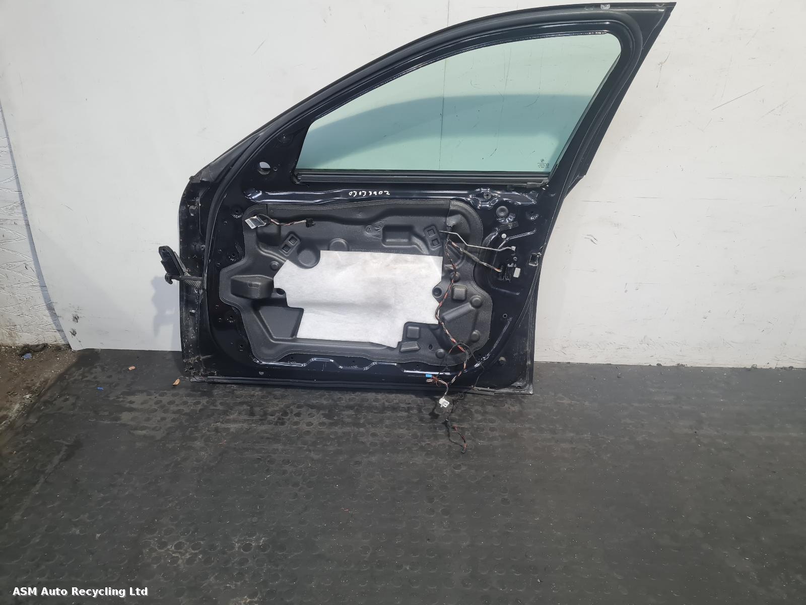View Auto part R Front Door Bmw 5 Series 2011