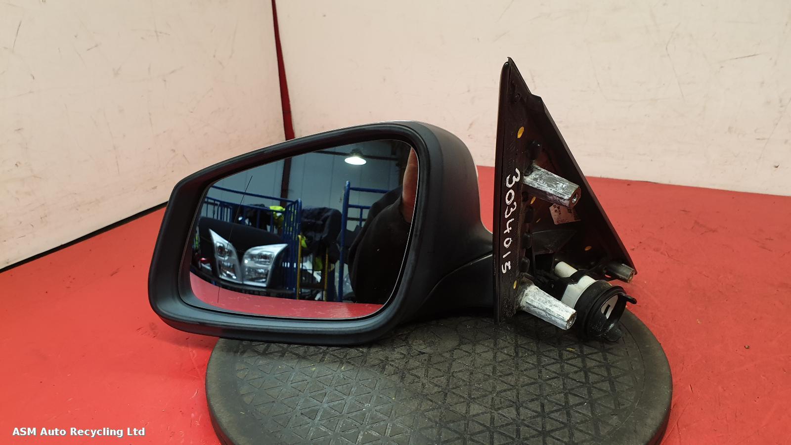 View Auto part L Door Mirror Bmw 5 Series 2012