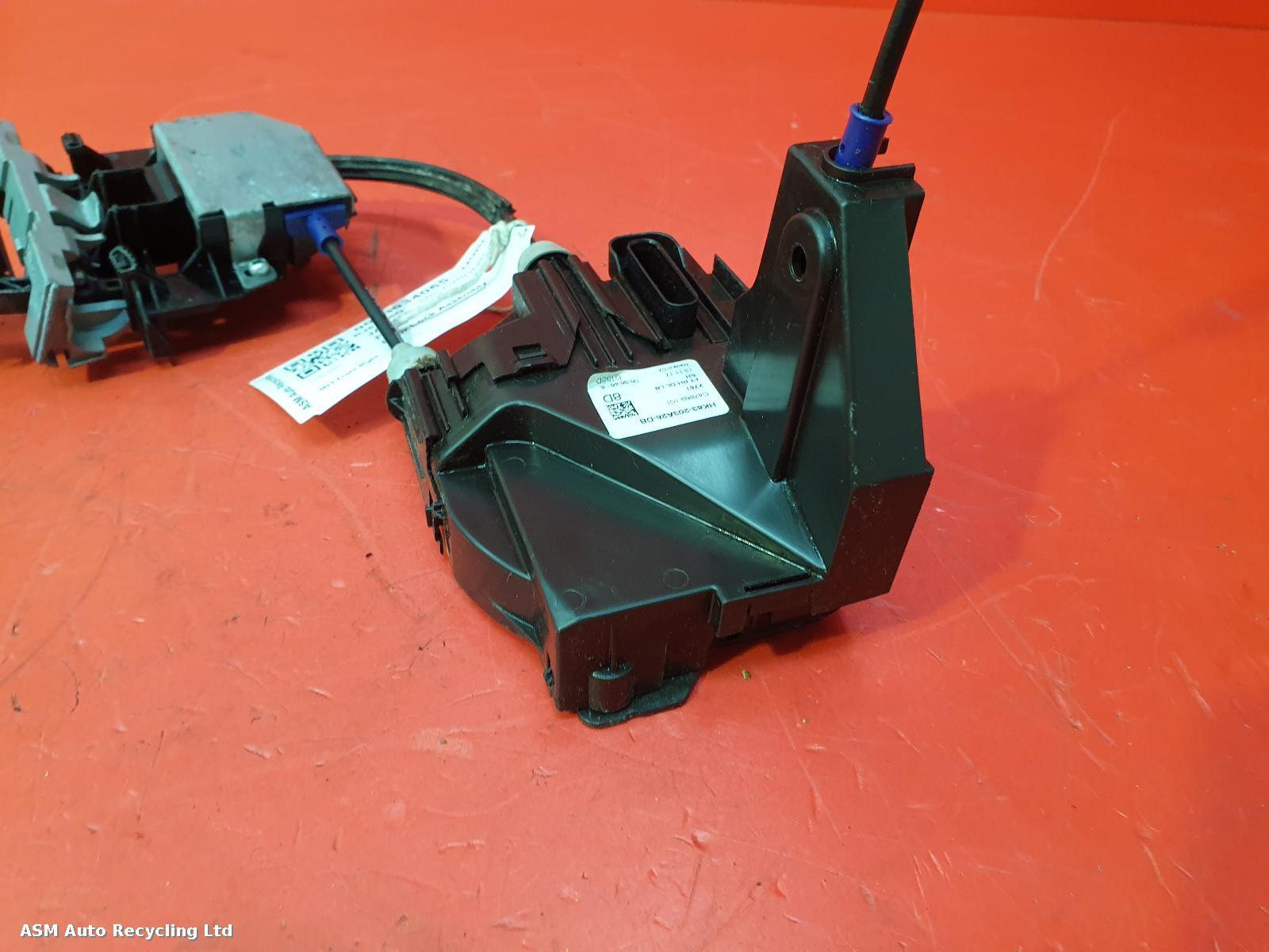 View Auto part Door Lock Assembly Jaguar F-pace 2018