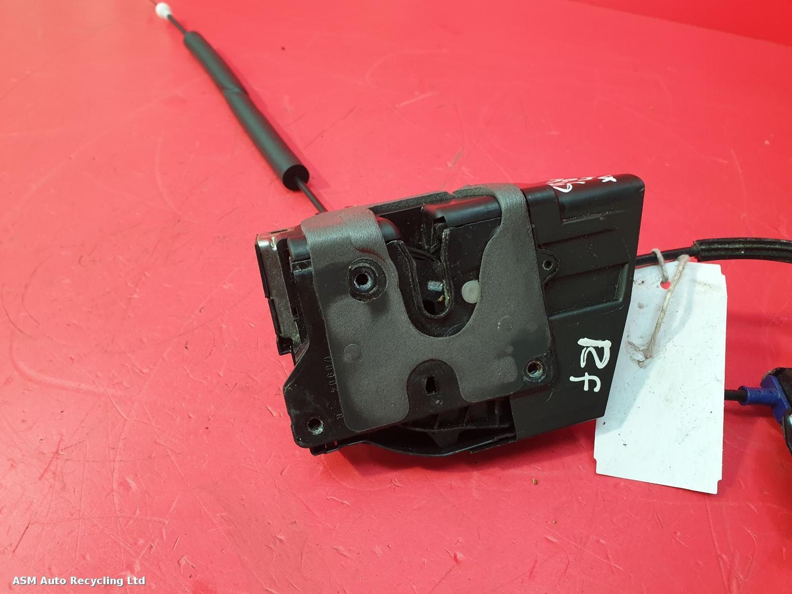 View Auto part Door Lock Assembly Jaguar F-pace 2018