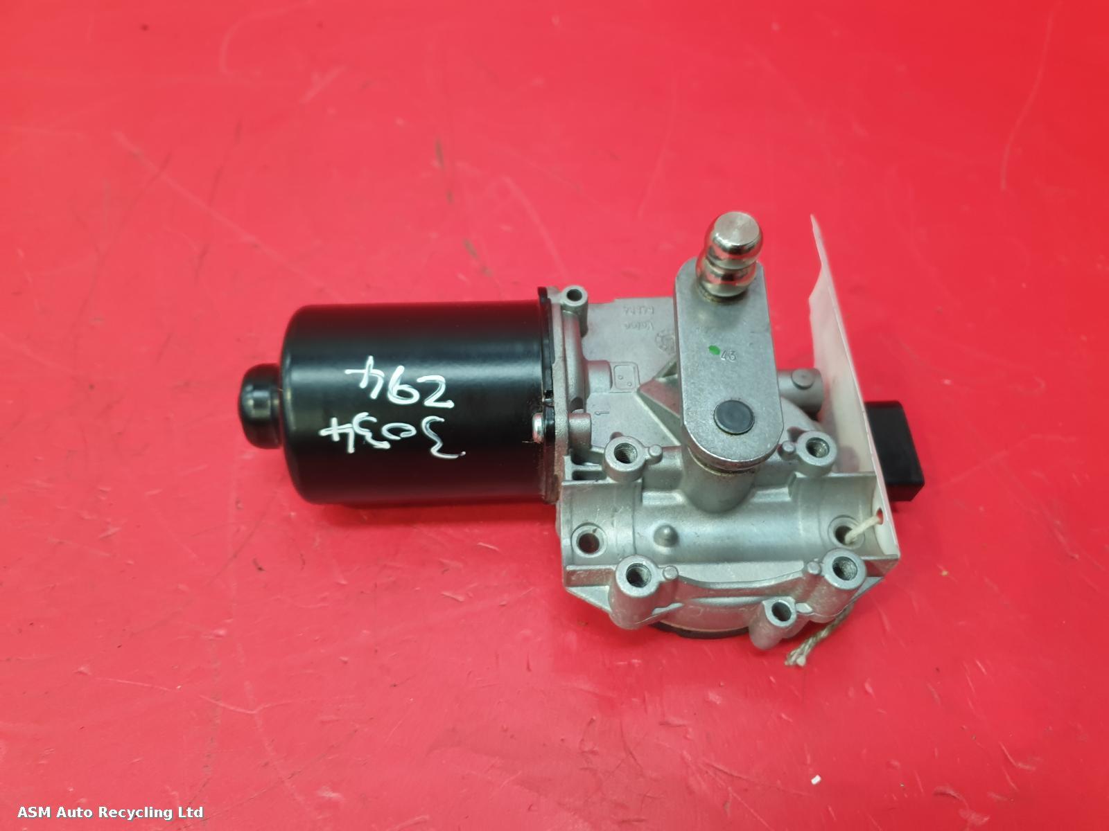 View Auto part Wiper Motor Front Jaguar F-pace 2018