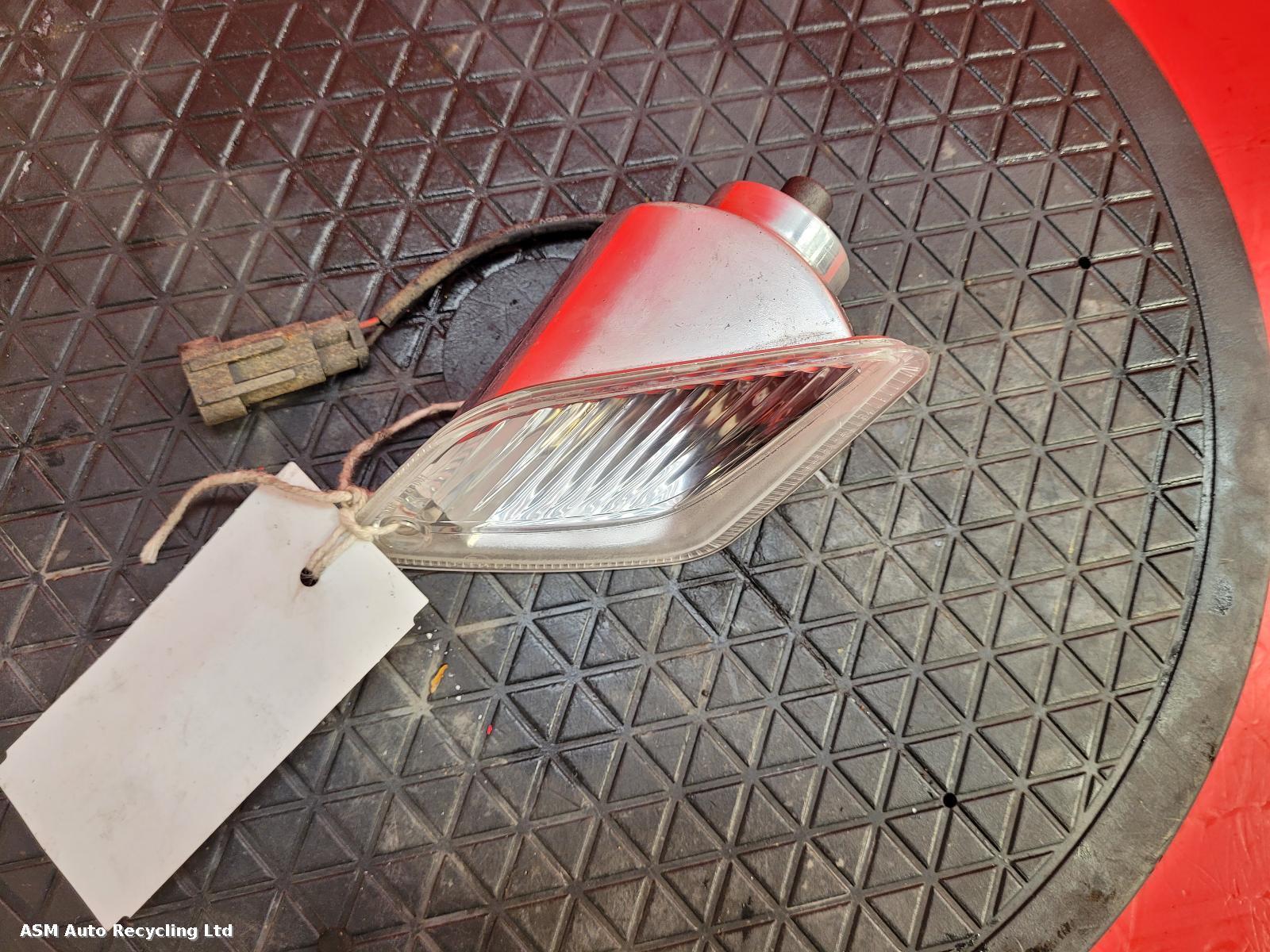 View Auto part R Repeater Lamp Piaggio Gts 300 Super 2023