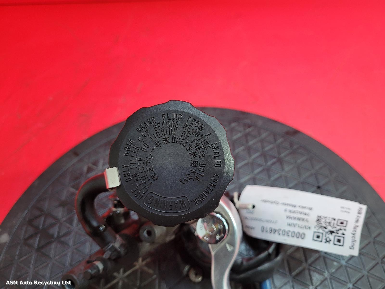 View Auto part Master Cylinder Yamaha Tracer 9 2021