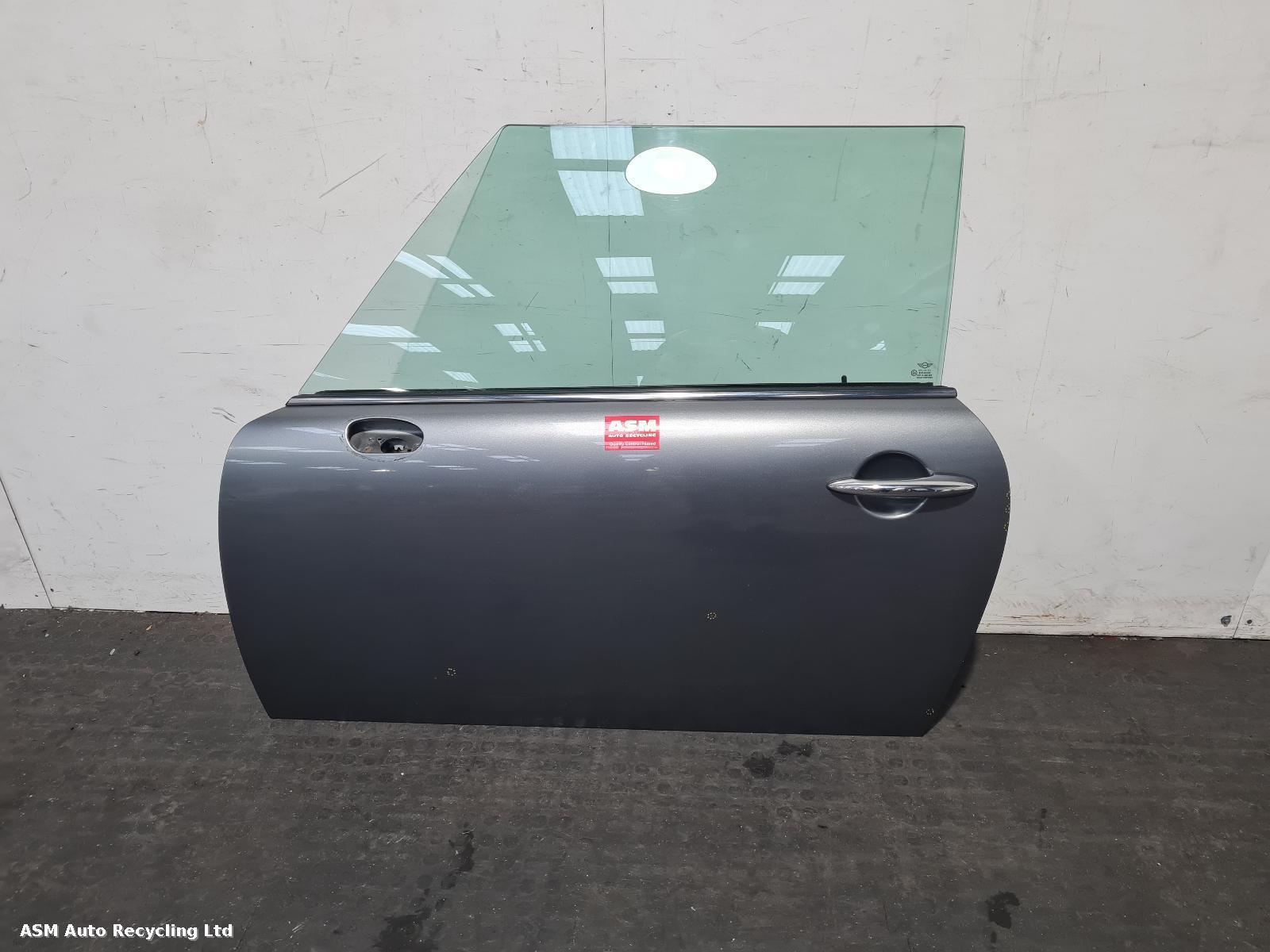 View Auto part L Front Door Mini (bmw) Mini 2002