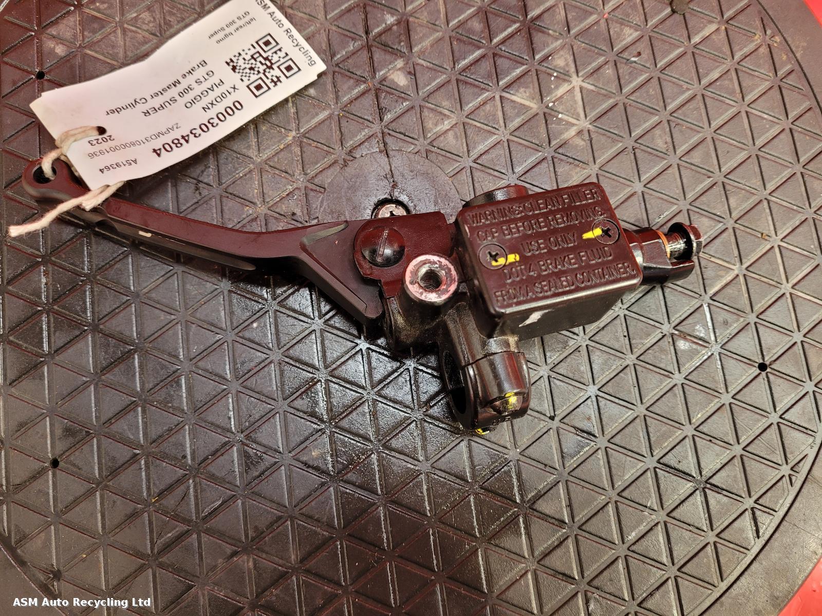 View Auto part Master Cylinder Piaggio Gts 300 Super 2023