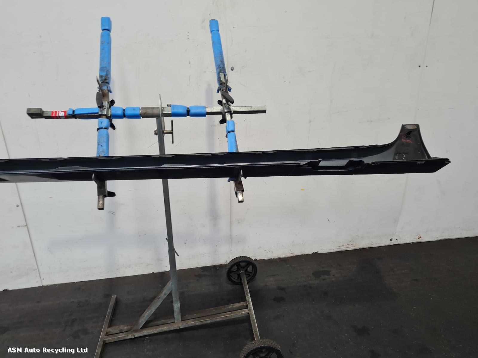 View Auto part Side Skirt Audi A6 2017