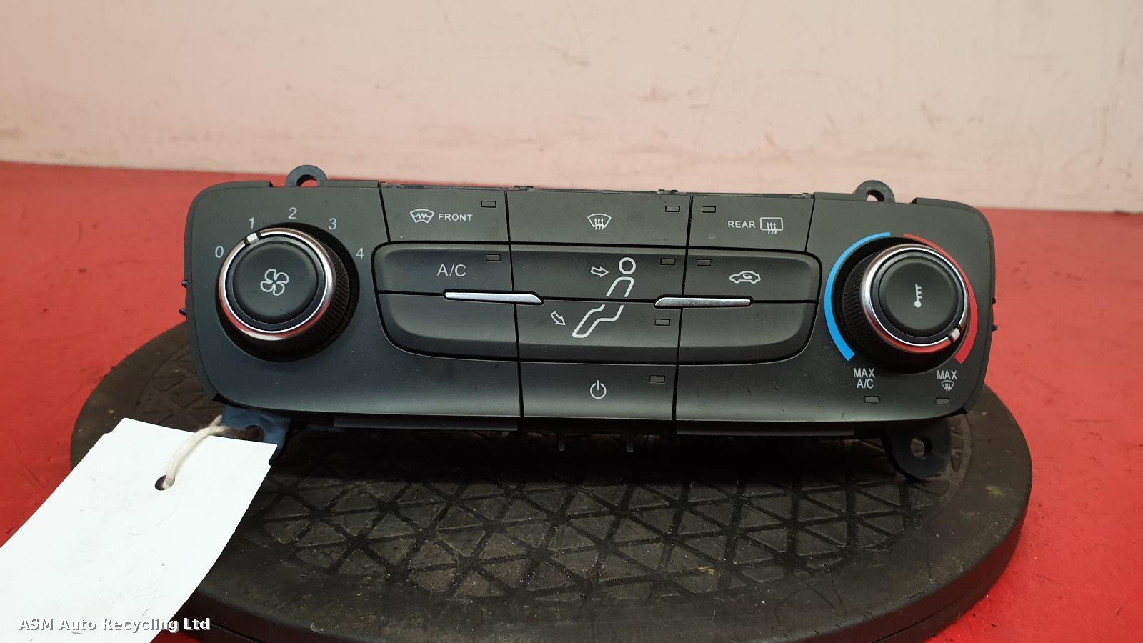 View Auto part Heater/AC Controller Ford Focus 2016