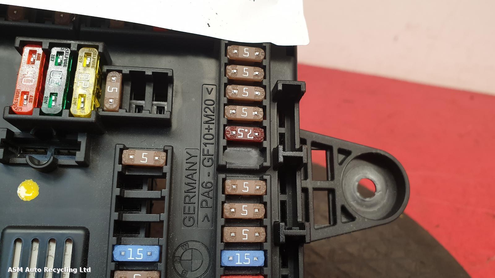 View Auto part Fuse Box Bmw 1 Series 2013