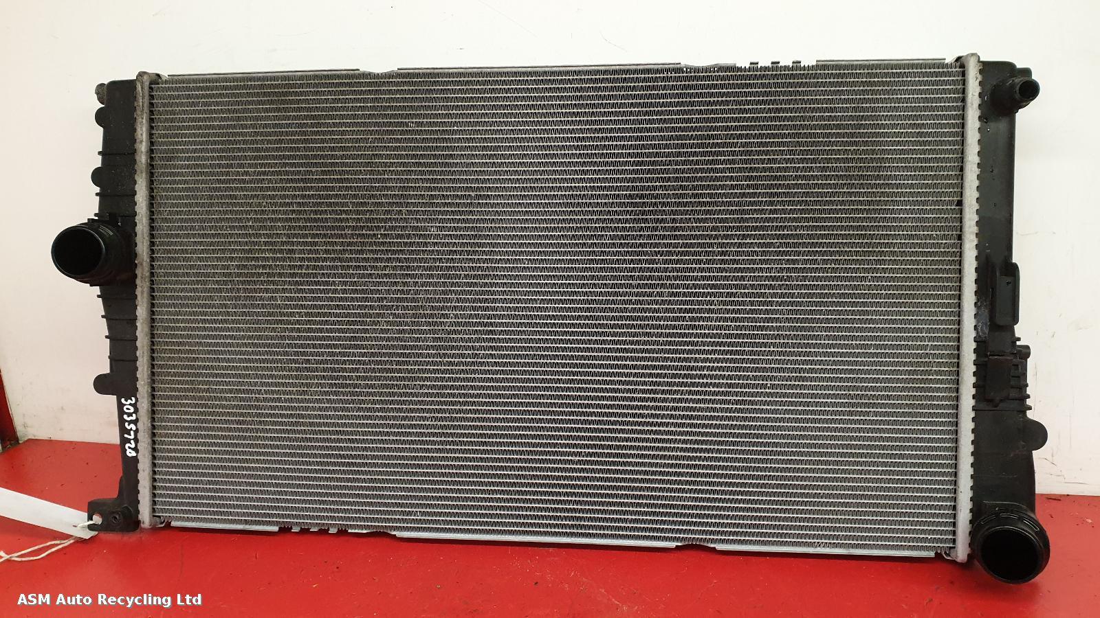 View Auto part Radiator Bmw 4 Series Gran Coupe 2015