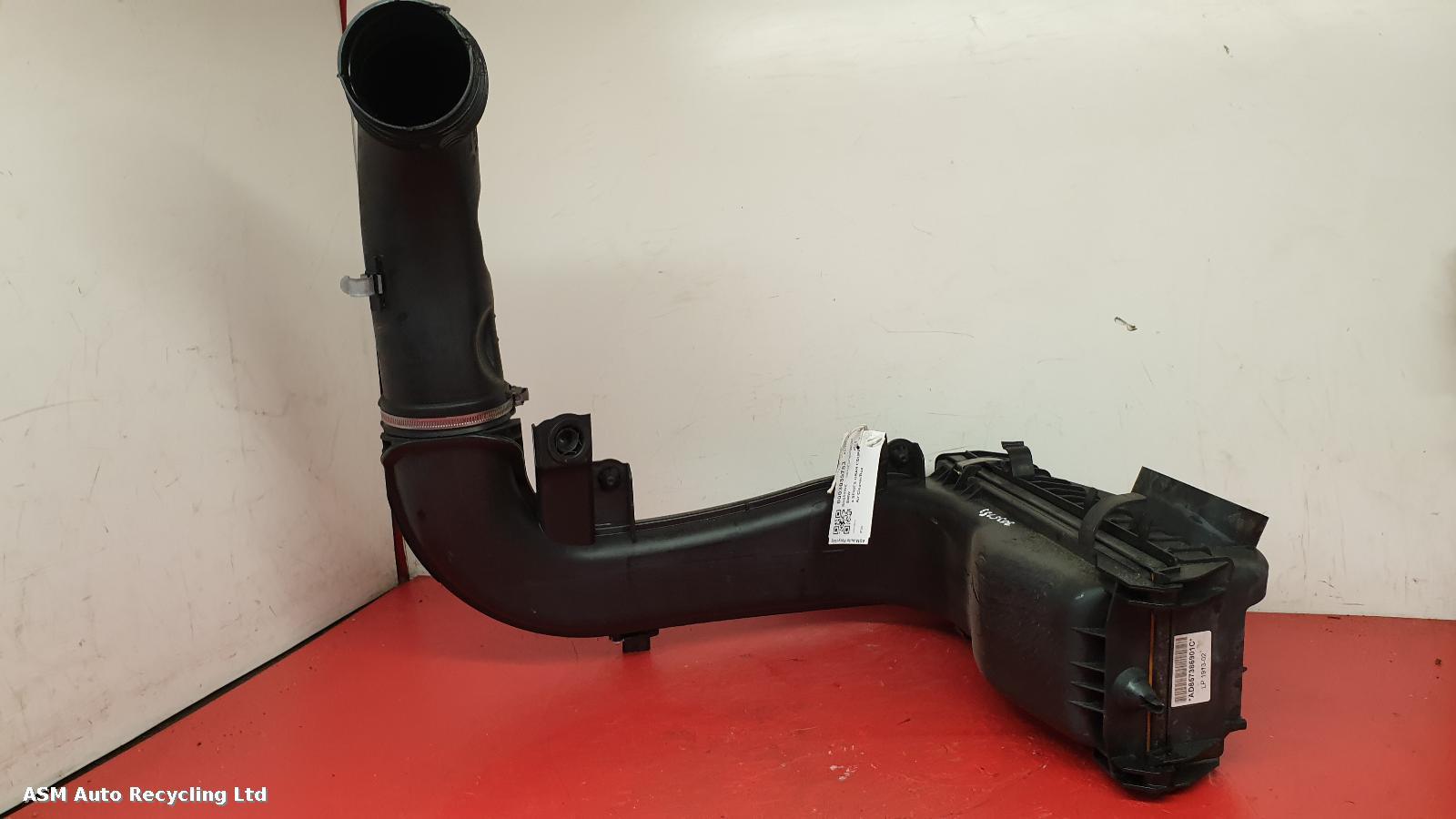 View Auto part Air Cleaner/Box Bmw 4 Series Gran Coupe 2015