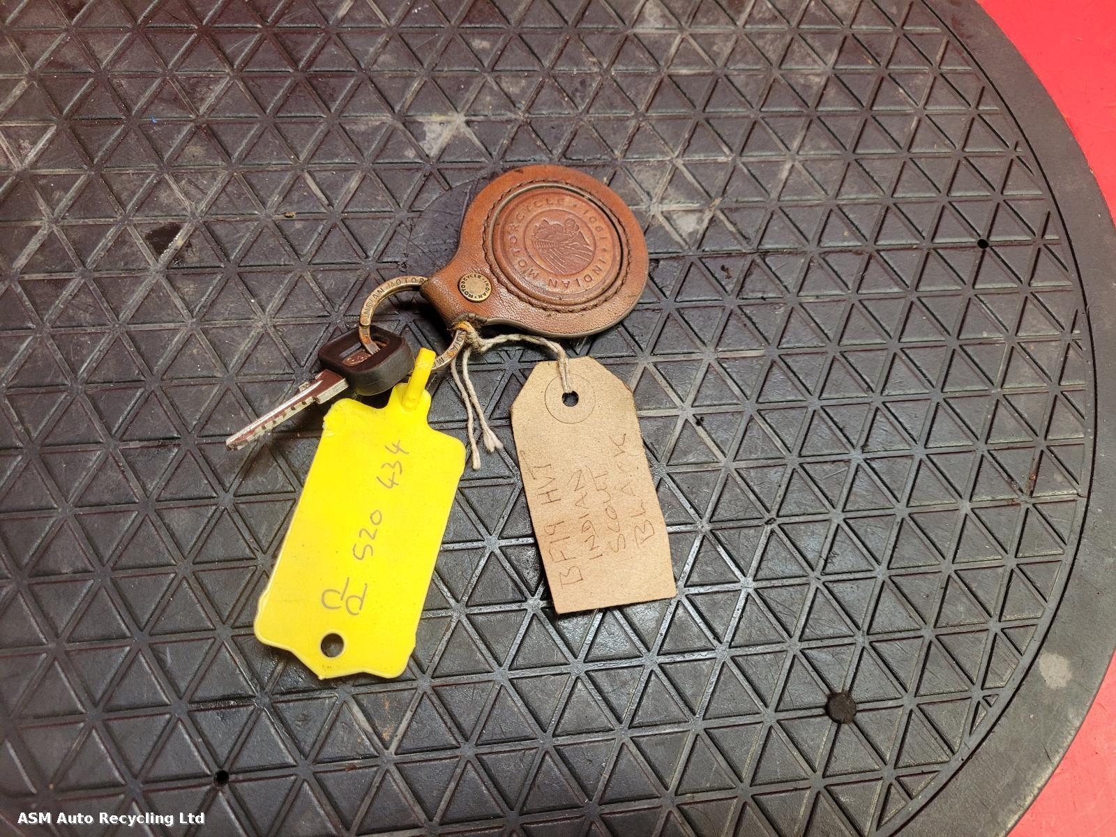 View Auto part Comp.Lock Set + Keys Indian Scout 2019