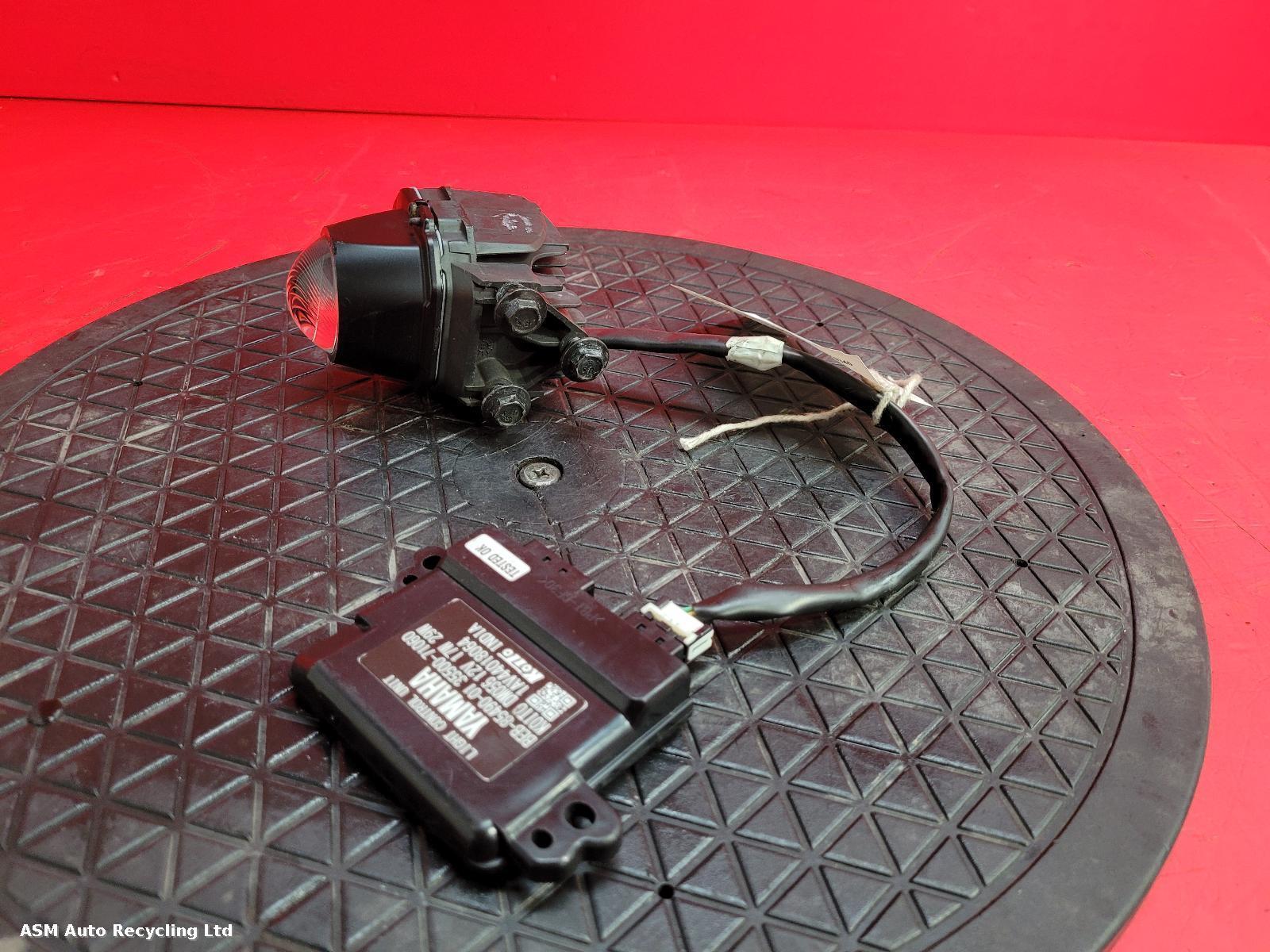 View Auto part Headlamp Yamaha Yzf R7 2023