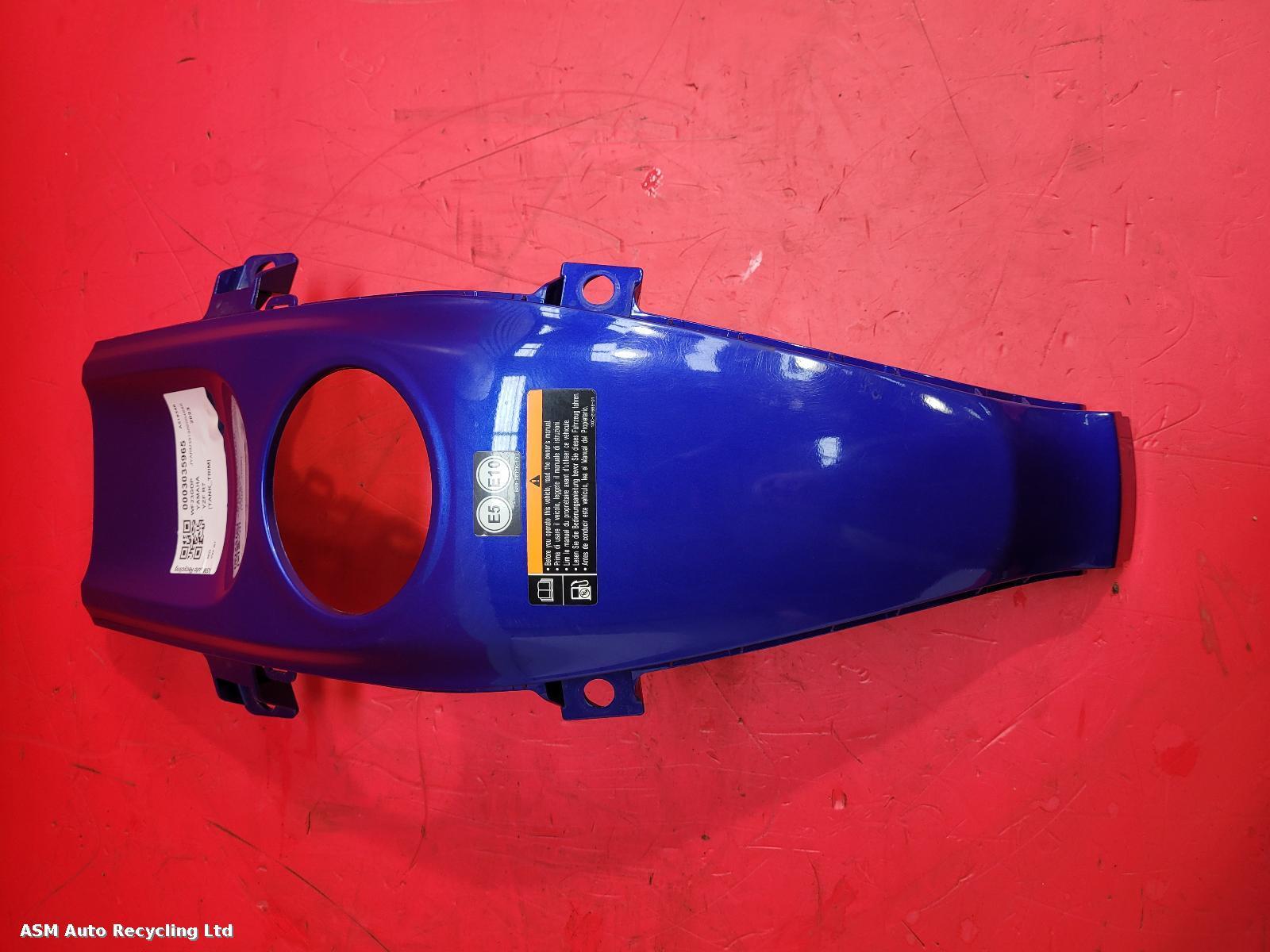 View Auto part Tank Trim Yamaha Yzf R7 2023