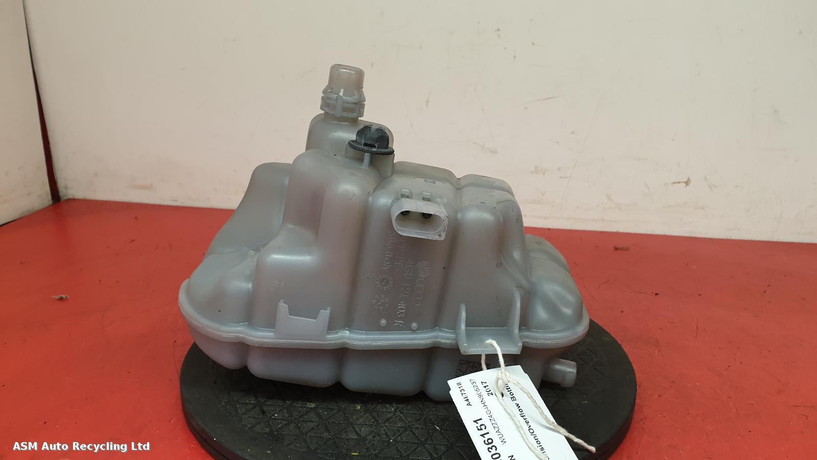 View Auto part Overflow Bottle Audi A6 2017