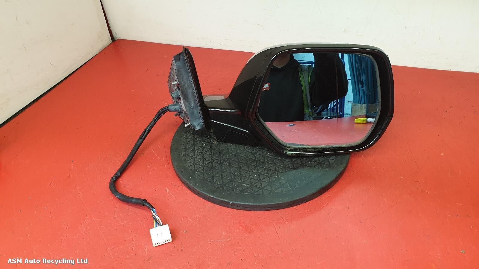 View Auto part R Door Mirror Honda Crv 2010