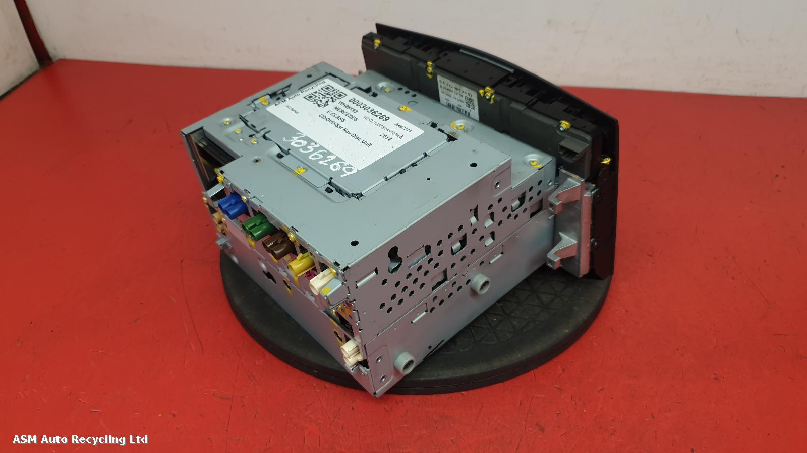 View Auto part CD Changer Mercedes E Class 2014