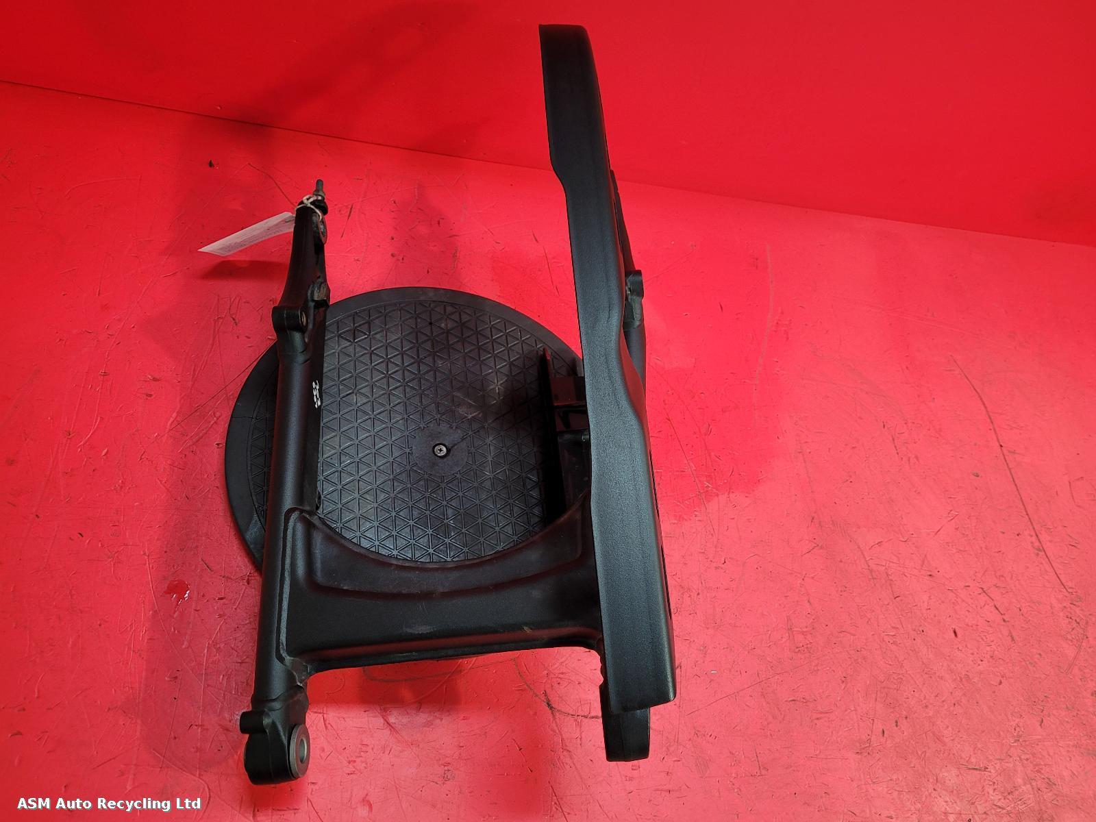 View Auto part Swing Arm Indian Scout 2019